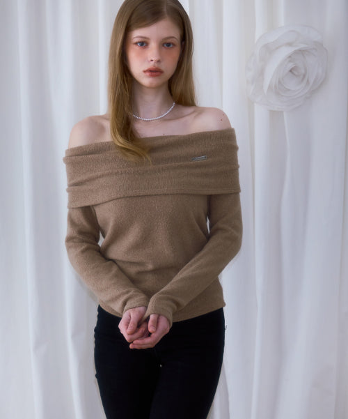 Wool Off Shoulder Knit [Beige]