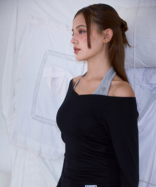 Soft Curve V-neck Long Sleeve [Black]