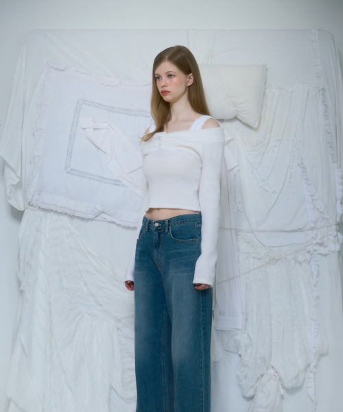 Twist Off Shoulder Long Sleeve [Ivory]