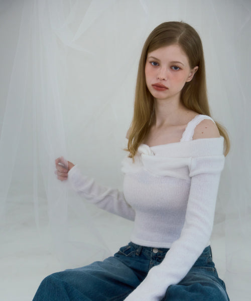 Twist Off Shoulder Long Sleeve [Ivory]