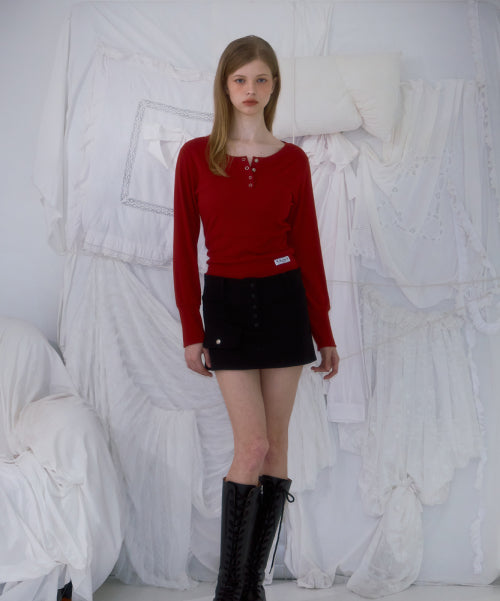 Eyelet Henley-neck Long Sleeve [Red]