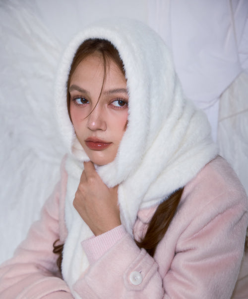 Cozy Fur Muffler [Ivory]