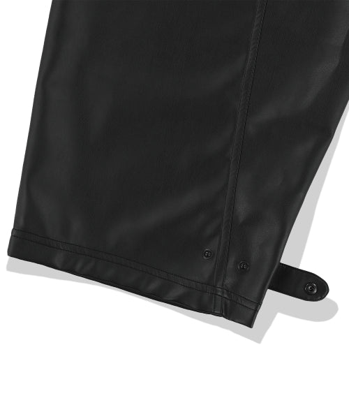 Big Pocket One Tuck Cargo Pants - Black