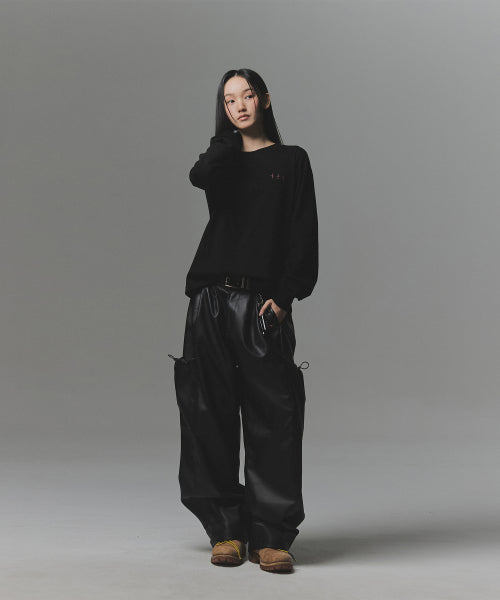 Big Pocket One Tuck Cargo Pants - Black