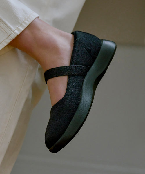 Let's go with Merino wool Meri-Jane sneakers