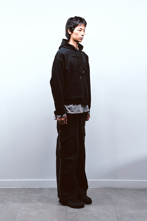 PATCH LOGO DETAIL HOODIE IN BLACK