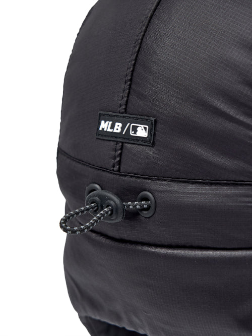 Curved padded earflap cap NY (Black)