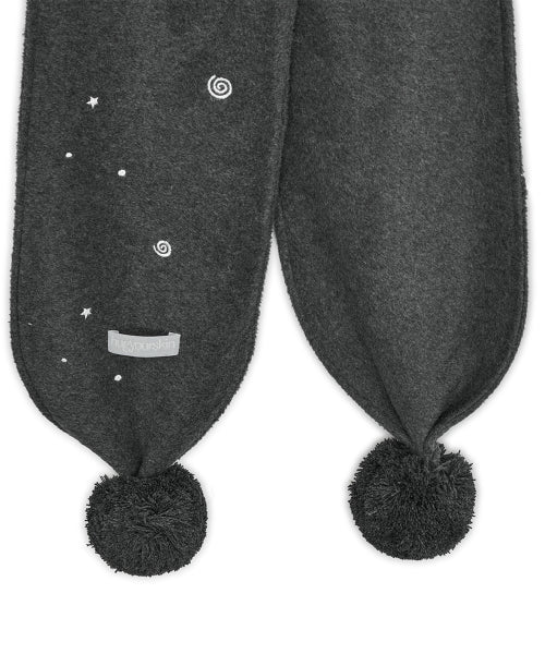 Embo pom-pom fleece muffler (Charcoal)