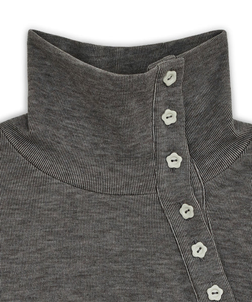 Flower button pola top (Brown)