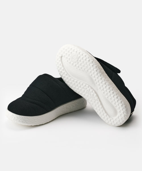 Cozy 2 foot easy merino wool padded shoe black