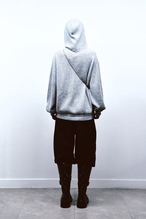 BASIC LOGO KNIT HOODIE IN MELANGE GREY