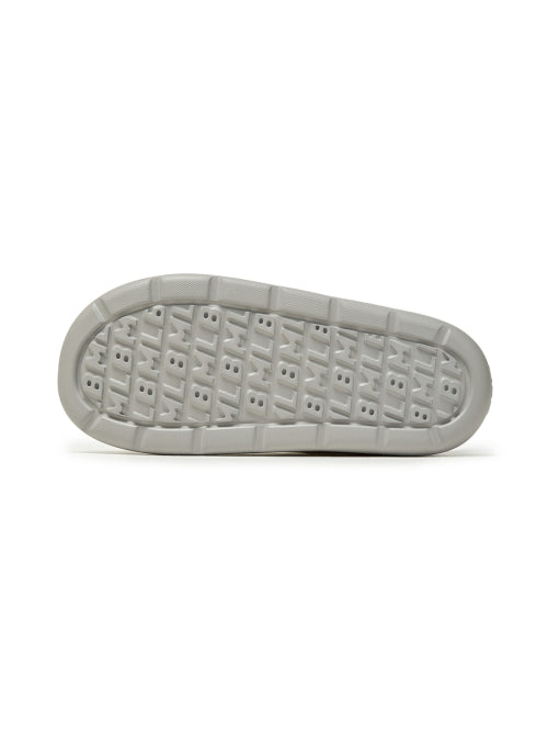 Curved padded slip-on NY (Ivory)