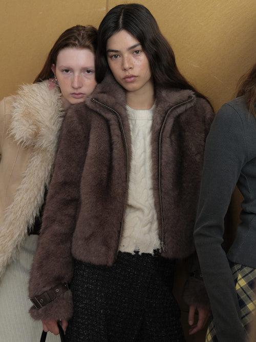 Buckle Detailed Hairy Fur Jacket in Brown VF5WJ103-93