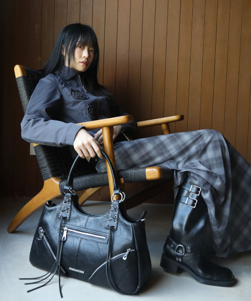 Eyelet Leather Fringe Bag (Black)