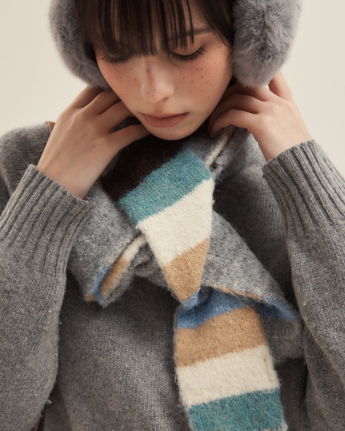 Stripe muffler FLOTFF4A01