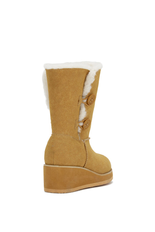 FAUX FUR WALKER IN CAMEL