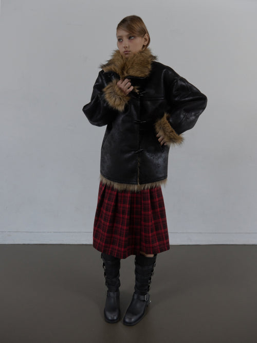 DUFFLE MUSTANG JACKET / BLACK