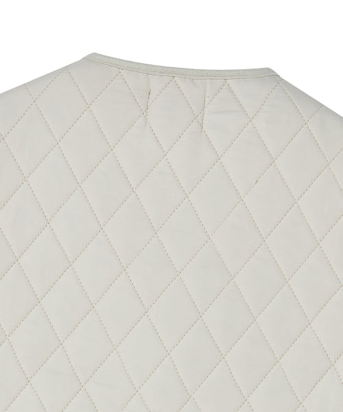 [WOMENS EDITION] ILP PATCH POINT QUILTED VEST IVORY