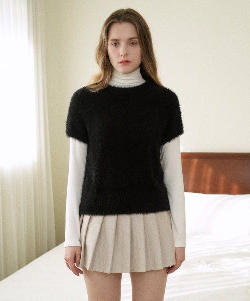 Round Neck Half Sleeve Knit (Black)