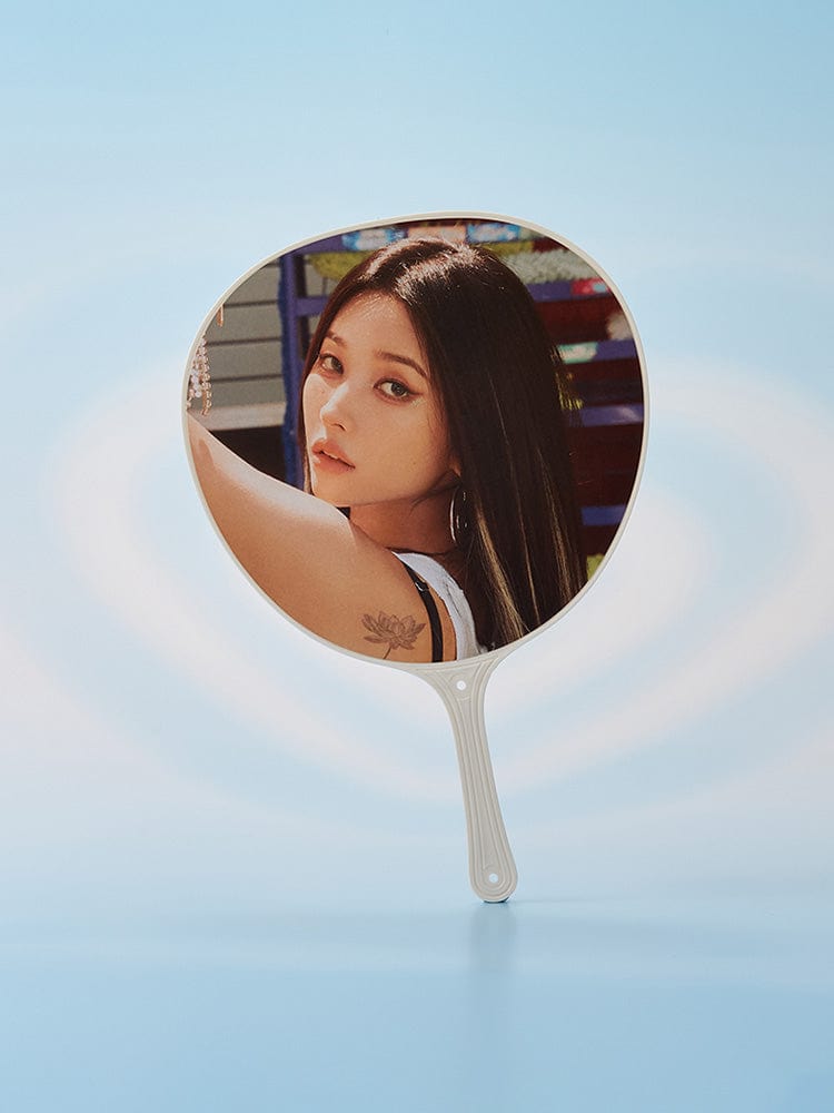 i-dle image picket