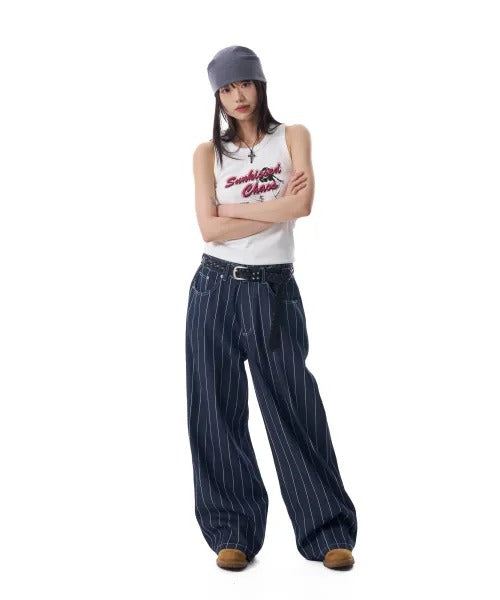 ★[aespa KARINA Worn] 【AAKAM】Striped Cinch Back Denim Pants (Blue)