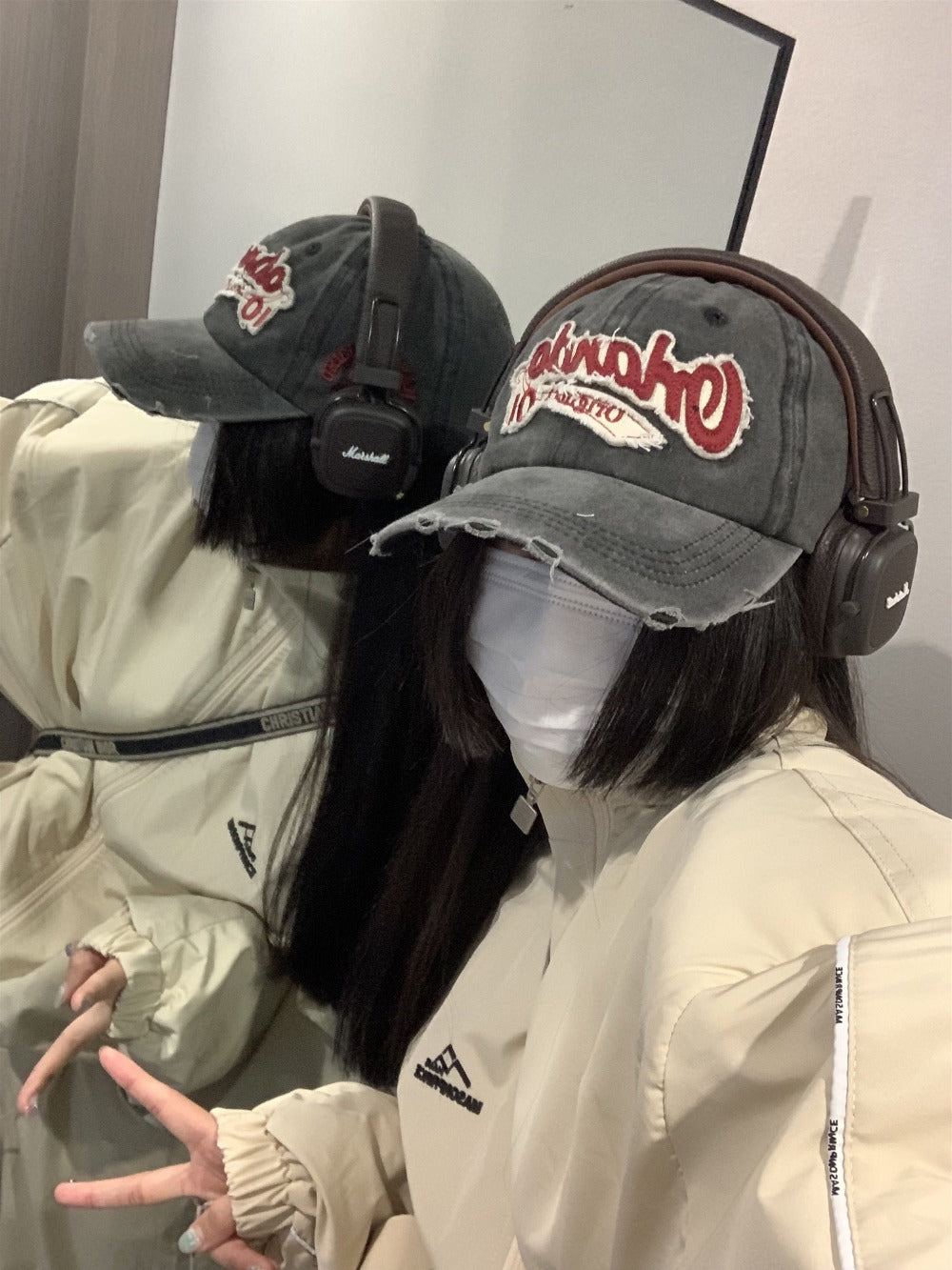 ★[ZEROBASEONE Zhang Hao Worn] vintage damage ball cap