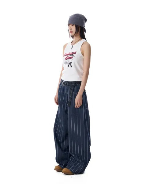 ★[aespa KARINA Worn] 【AAKAM】Striped Cinch Back Denim Pants (Blue)