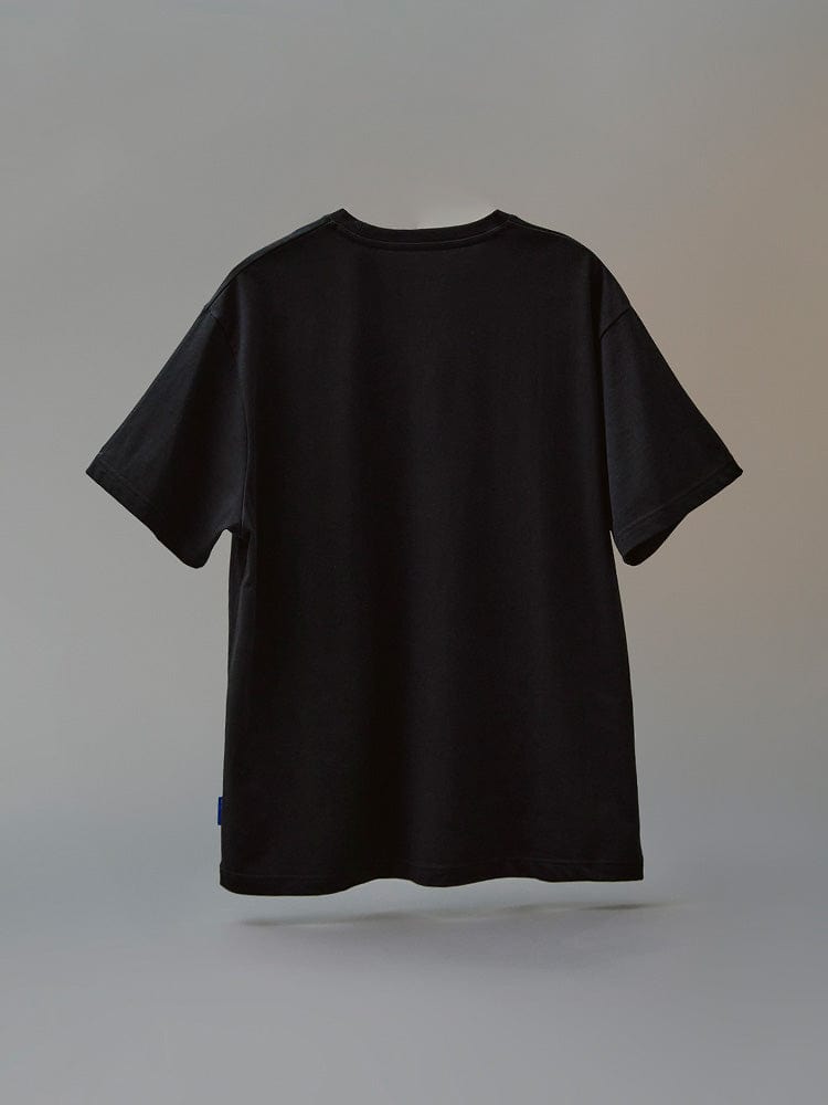 NewJeans x Hiroshi Fujiwara 꼴레 티셔츠 VER.3 (BLACK)