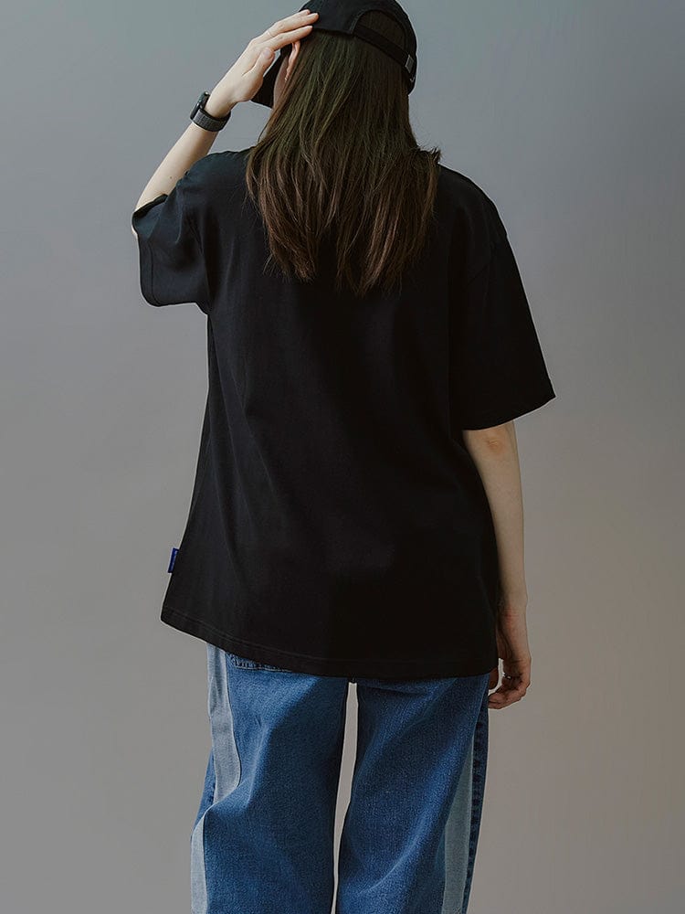 NewJeans x Hiroshi Fujiwara 꼴레 티셔츠 VER.3 (BLACK)