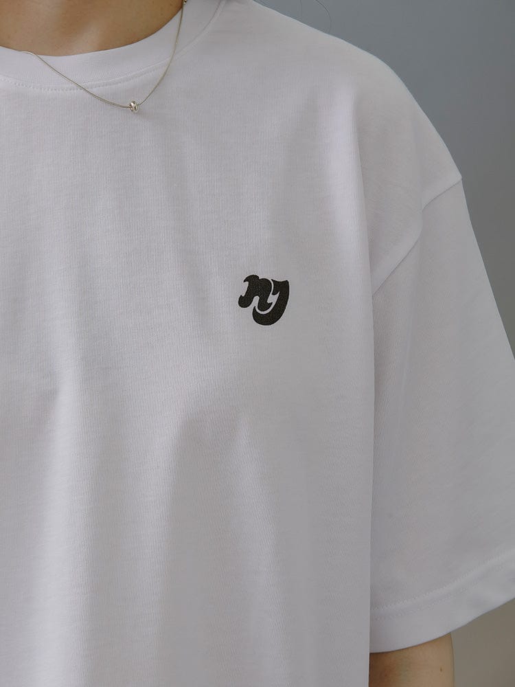 NewJeans x Hiroshi Fujiwara 꼴레 티셔츠 VER.4 (WHITE)