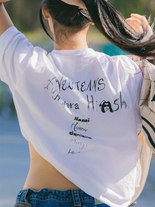 NewJeans x Hiroshi Fujiwara 꼴레 티셔츠 VER.4 (WHITE)