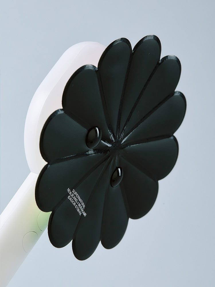NewJeans x MURAKAMI LIGHT STICK 액세서리 (FLOWER)
