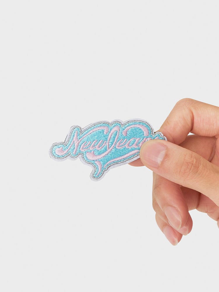 NJX Collet Get Up Heart Logo Wafer Reverse Stickers 2 pieces