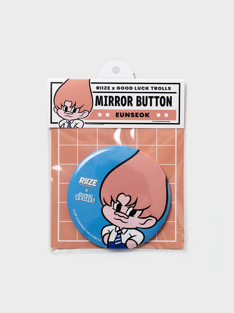 a button mirror