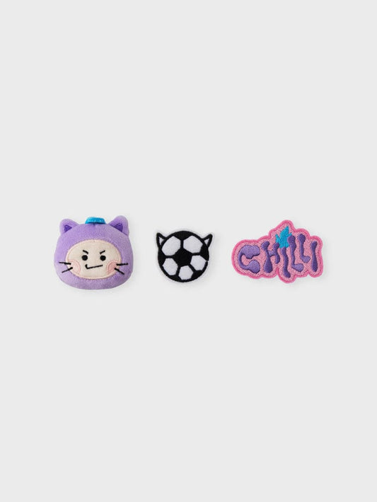 TRUZ CHILLI Artist Doll Badge Set