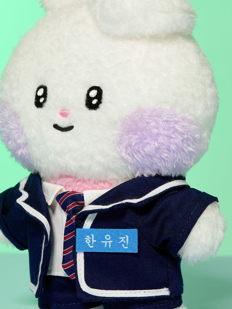 ZEROBASEEONE ZERO's school uniform closet